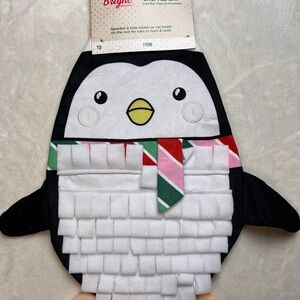 Merry and Bright Snuffle interactive Penguin Pet Mat